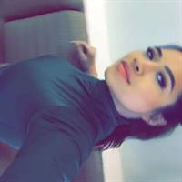 Julia Kelly taking a selfie