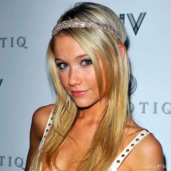 Katrina Bowden