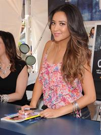 Shay Mitchell
