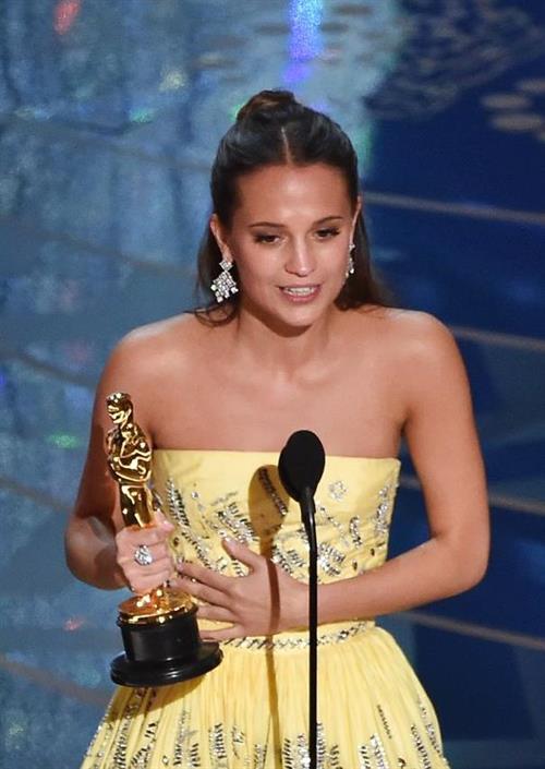 Alicia Vikander