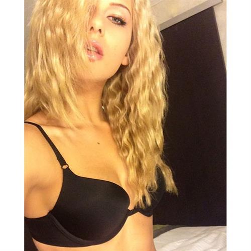 Audrey Allen in lingerie taking a selfie
