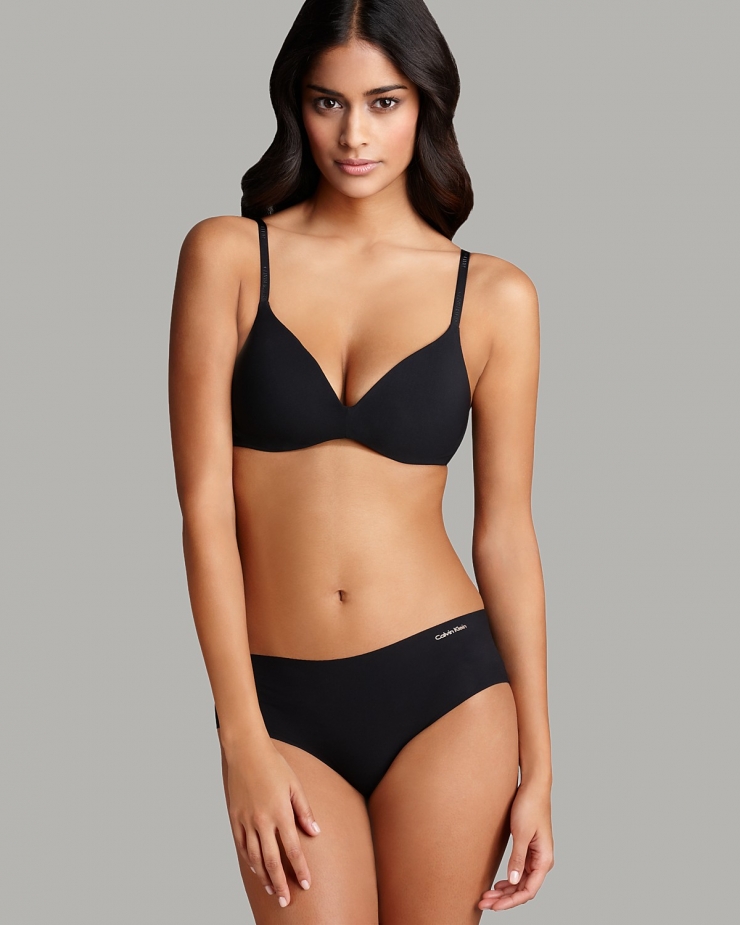 Alyssah Ali in lingerie