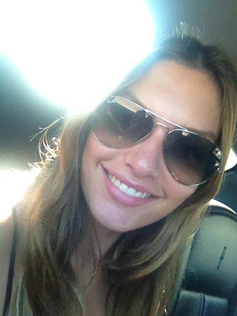 Alyssa Miller taking a selfie