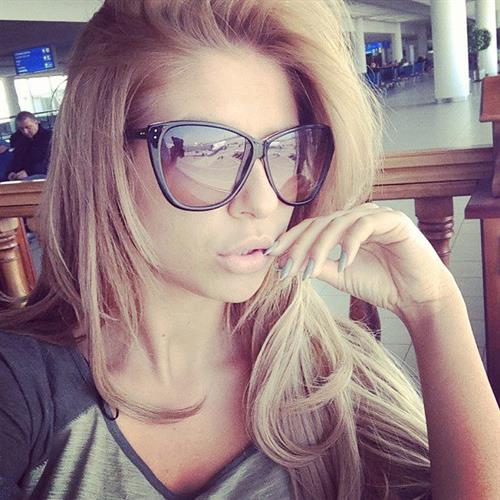 Andrea Ando taking a selfie