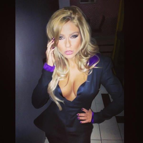 Andrea Ando