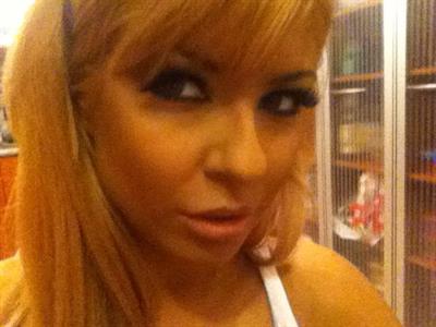 Andrea Ando taking a selfie