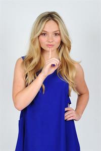 Natalie Alyn Lind