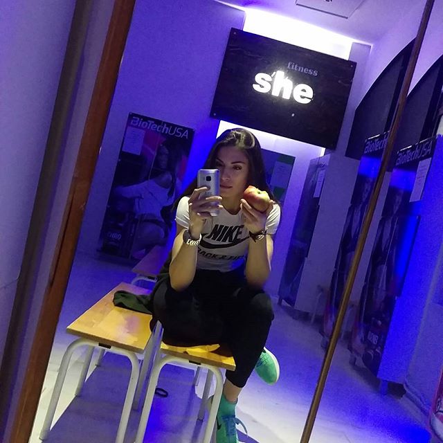 Ivana Španović taking a selfie