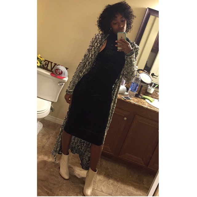 Brianna Rollins taking a selfie