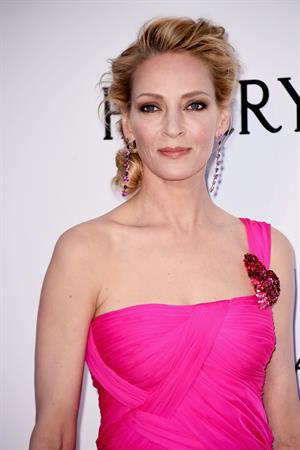 Uma Thurman in a pink dress - amfAR