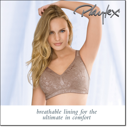 Elisandra Tomacheski in lingerie