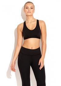 Elisandra Tomacheski