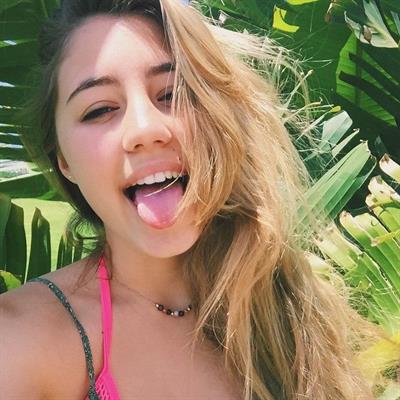 Lia Marie Johnson taking a selfie