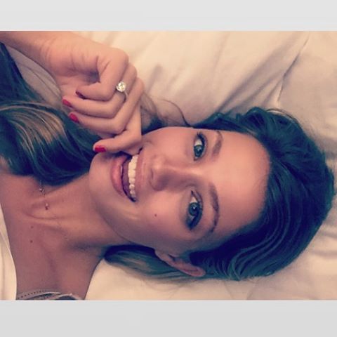 Maggie Rawlins taking a selfie