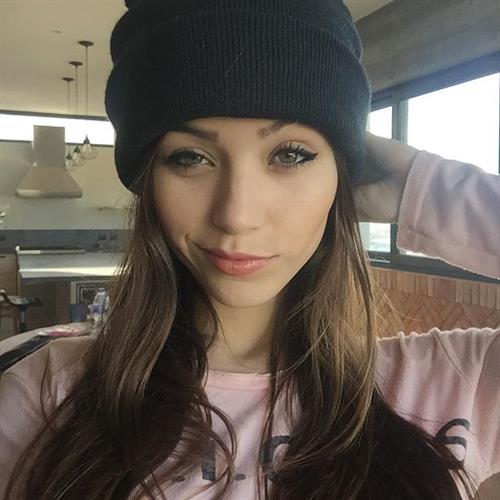 Melanie Pavola taking a selfie