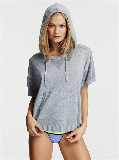 Vita Sidorkina in lingerie