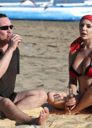 Courtney Stodden Bikini Candids at the beach in Venice