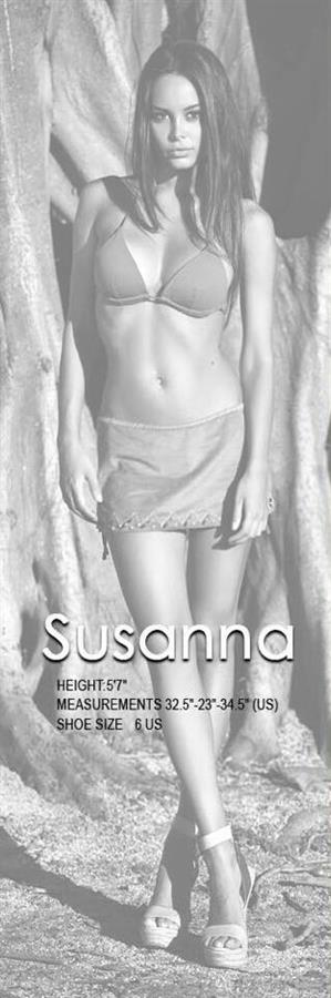 Susanna Canzian in a bikini
