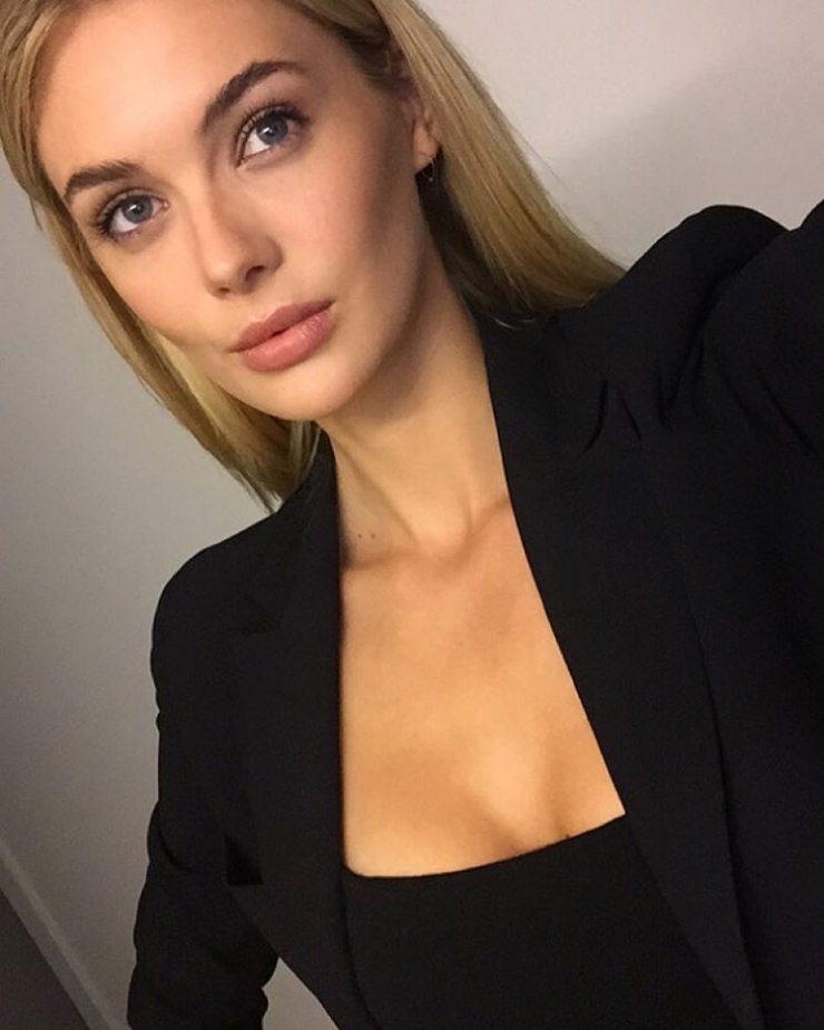 Megan Williams taking a selfie