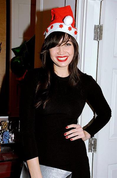 Daisy Lowe