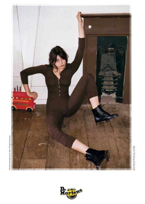 Daisy Lowe