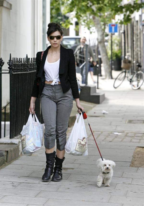 Daisy Lowe