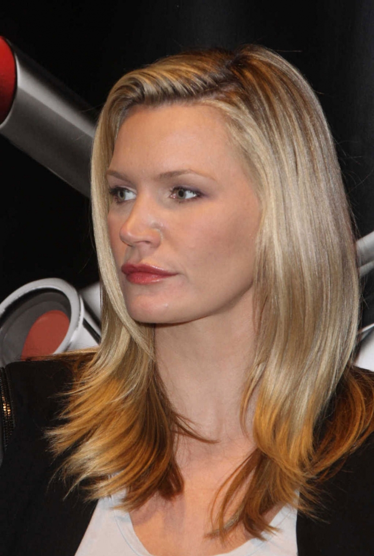 Natasha Henstridge