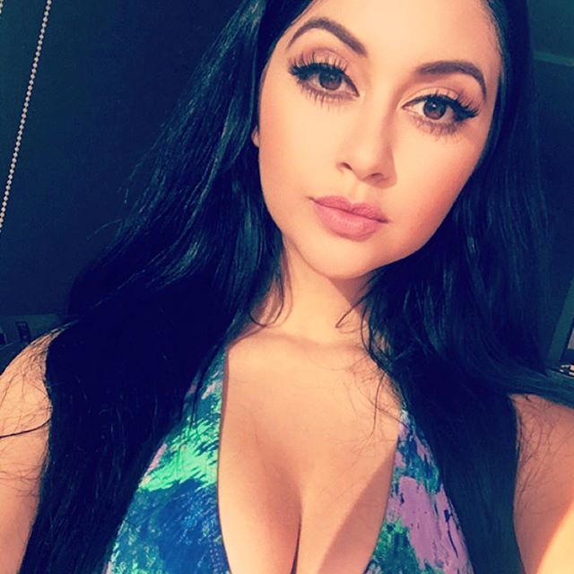 Jailyne Ojeda Ochoa taking a selfie