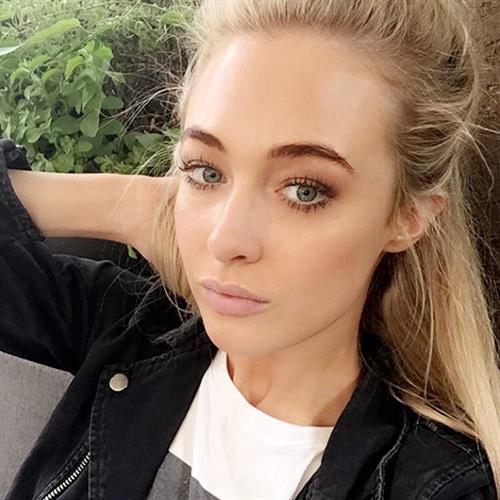 Nicola Hughes taking a selfie