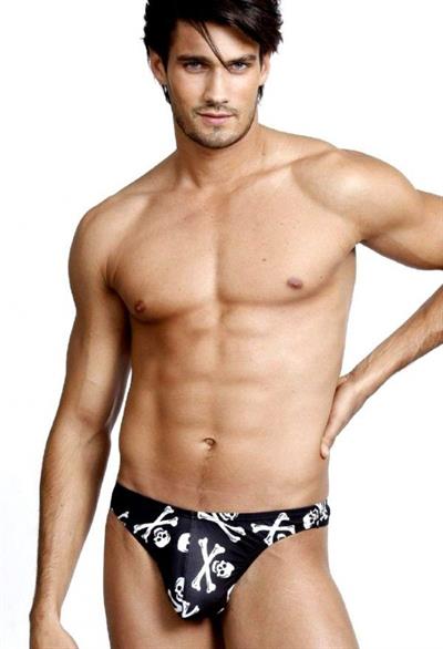 Francis Cadieux in lingerie