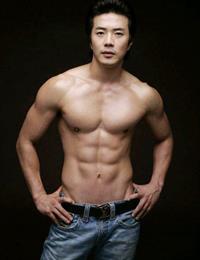 Kwon Sang Woo
