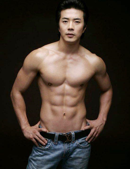 Kwon Sang Woo