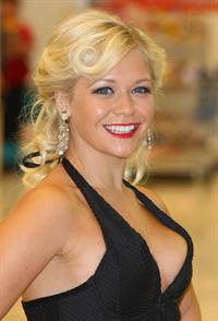 Suzanne Shaw