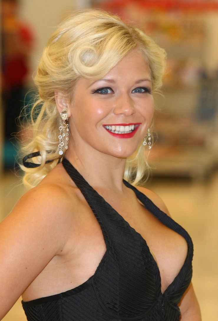 Suzanne Shaw