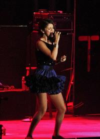 Selena Gomez performance in Pomona, September 18, 2010 