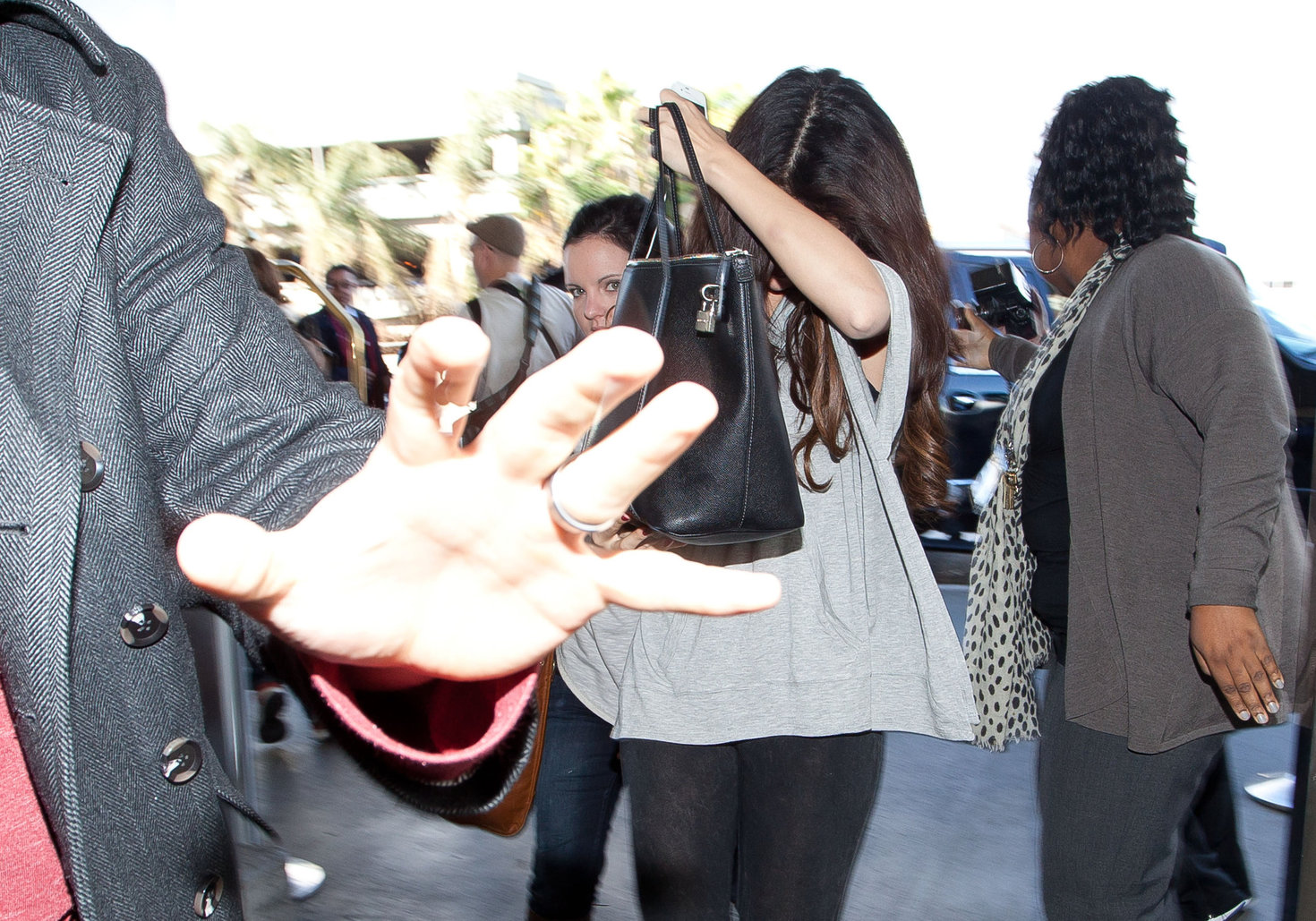 Selena Gomez at Los Angeles airport November 10, 2012