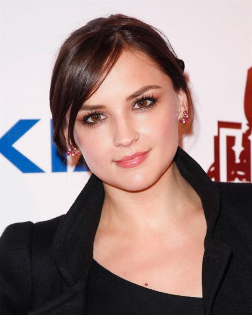 Rachael Leigh Cook