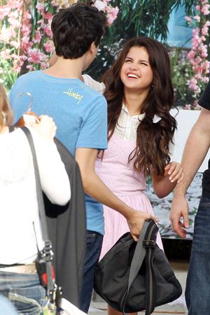 Selena Gomez - Shares an on screen kiss with her co star while filming in Sherman Oaks August 10, 2012