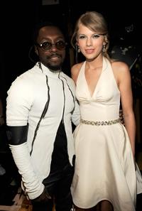 Taylor Swift at the 2011 Teen Choice Awards August 07, 2011 