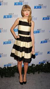 Taylor Swift at the KIIS FM 2012 Jingle Ball concert at Nokia Theatre in Los Angeles - December 1, 2012 