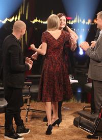 Taylor Swift performing on Swedish-Norwegian talk show Skavlan in London 11/8/12