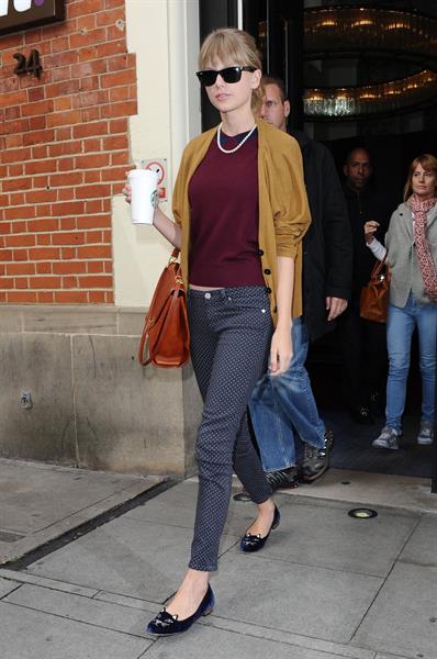 Taylor Swift out and about in London October 4, 2012 