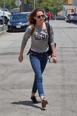 Kristen Stewart walking in Los Angeles - June 13, 2013 