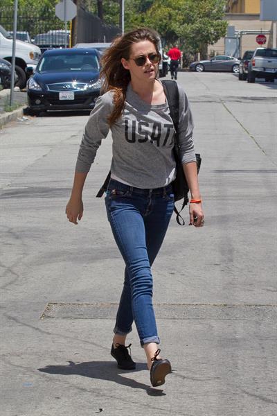 Kristen Stewart walking in Los Angeles - June 13, 2013 
