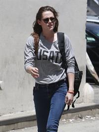Kristen Stewart walking in Los Angeles - June 13, 2013 