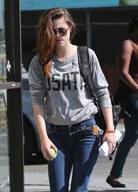 Kristen Stewart walking in Los Angeles - June 13, 2013 