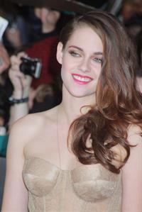 Kristen Stewart Breaking Dawn 2 premiere in LA 11/12/12 