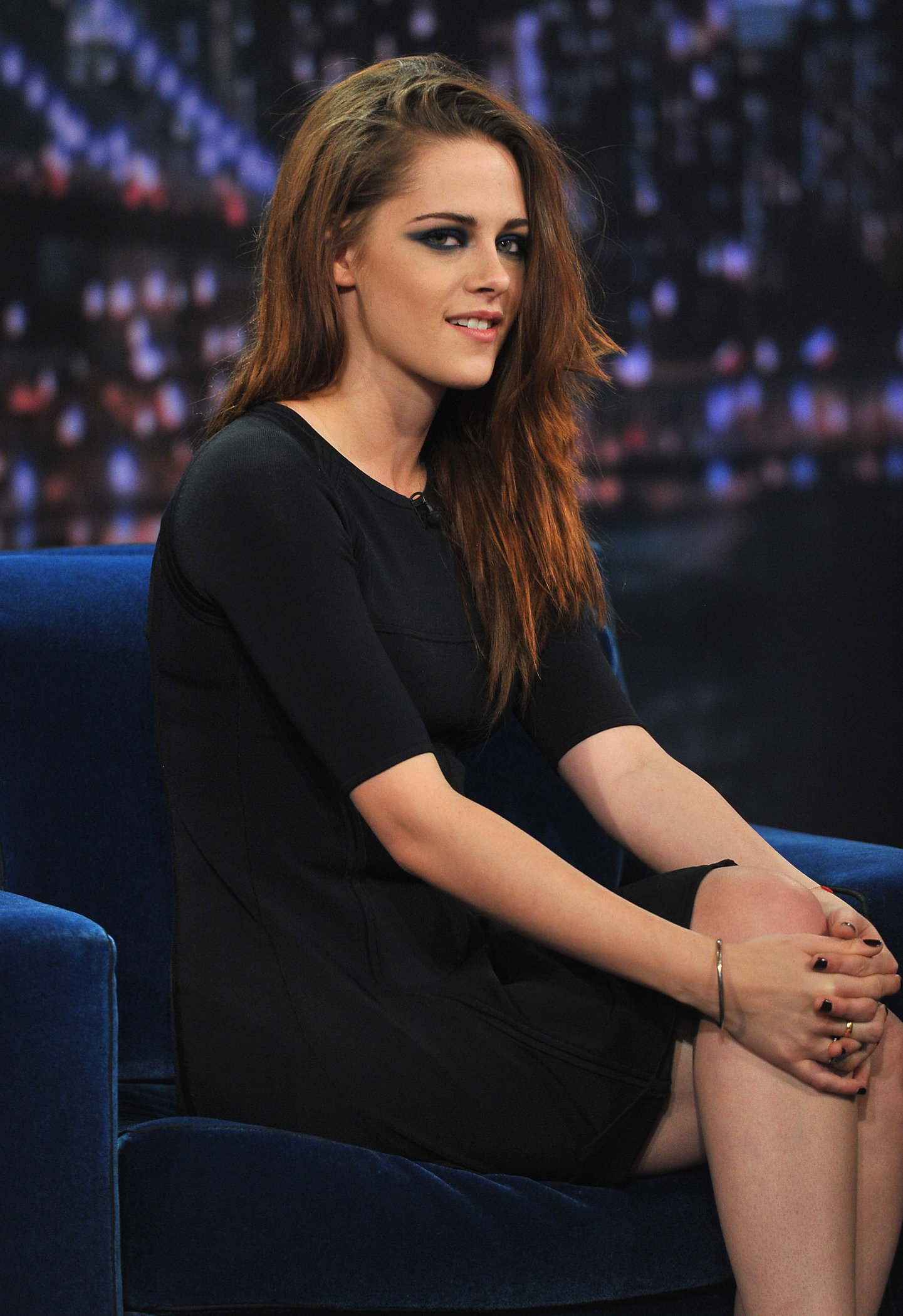 Kristen Stewart Pictures Kristen Stewart Late Night with Jimmy Fallon 11/7/12