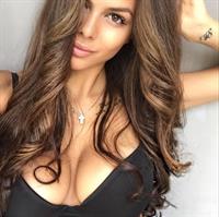 Viktoria Odintsova taking a selfie