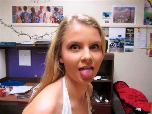 Angelika Nina Melnyk